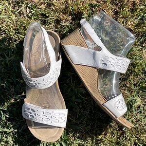 Clark’s Women's White Wedge Sandals with Laser-Cut Detail